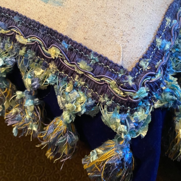 *SOLD* - ๐๐HP๐๐Boutique royal blue mermaid throw pillow w/ luxe tassel trim - Picture 3 of 4